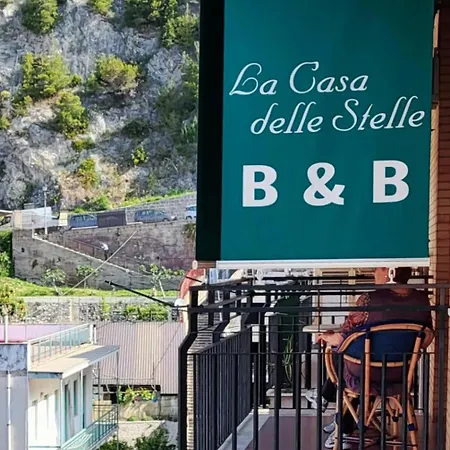 La Casa Delle Stelle Bed & Breakfast 4*