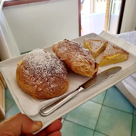 Bed & Breakfast La Casa Delle Stelle 4*