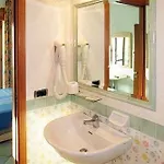 La Casa Delle Stelle Nocleg ze śniadaniem 4*